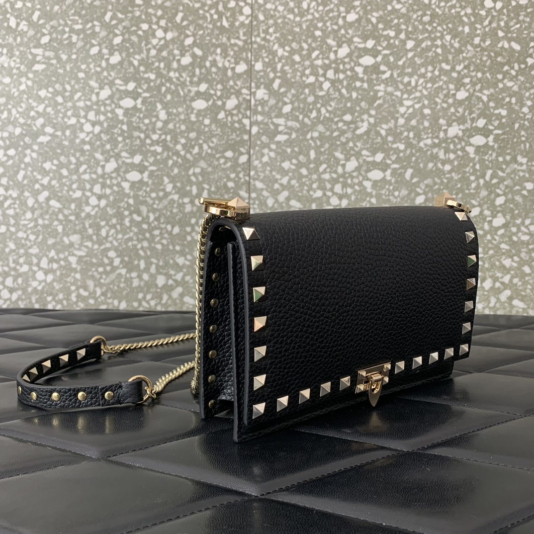 Valentino Garavani Rockstud Small Shoulder Bag in Black Grainy Calfskin